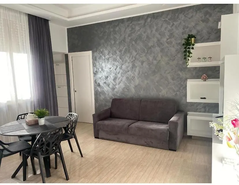 Hastoci House Apartment Lido di Ostia
